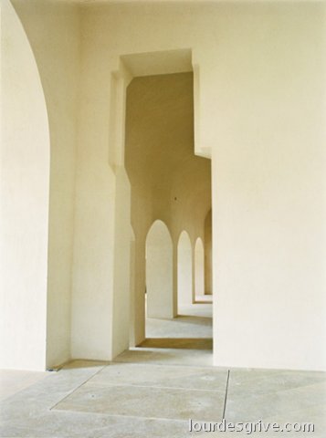 Rehabilitació antiga Casa de la Ciutat del Castell d´Eivissa.Dalt Vila. F.X. Pallejà-S.Roig arquitectes- Premi lux Bronze 03