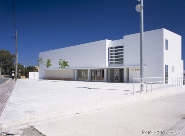 Juvenile center. Formentera. Manolo Diaz, architect.
