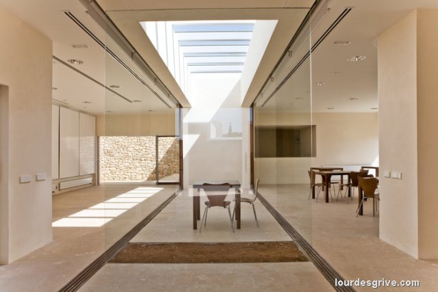 Civic center -Santa Agnès de Corona-MO; Marc tur & Oriol Batchelli architects.Ibiza