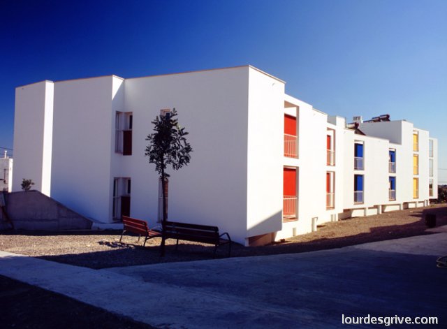 Edificio Parchis (IVABI) Formentera. F.X. Pallejà- S.Roig, arquitectos.