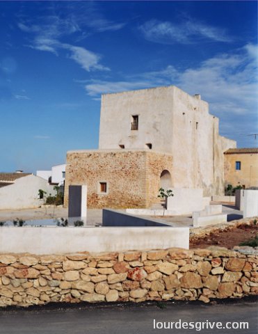 "Jardí de les Eres" Garden. Formentera. J.Antonio Martínez Lapeña-Elías Torres architects