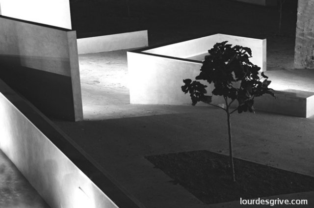 "Jardí de les Eres" Garden. Formentera. J.Antonio Martínez Lapeña-Elías Torres architects
