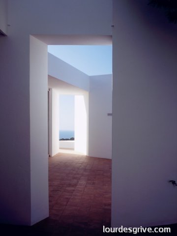 One family house - Casa Gili, Jesús. Ibiza. J.Antonio Martínez Lapeña, Elías Torres Tur, architects