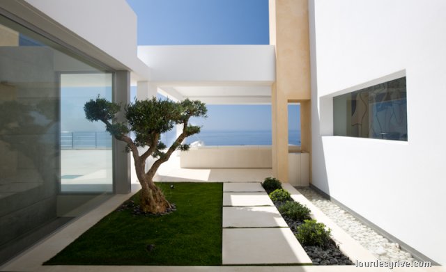 Construcciones Cala. María Rodríguez - Carreño architect.Ibiza