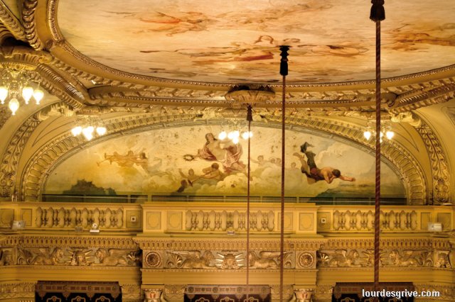 Plenary Hall or Caryatid Hall